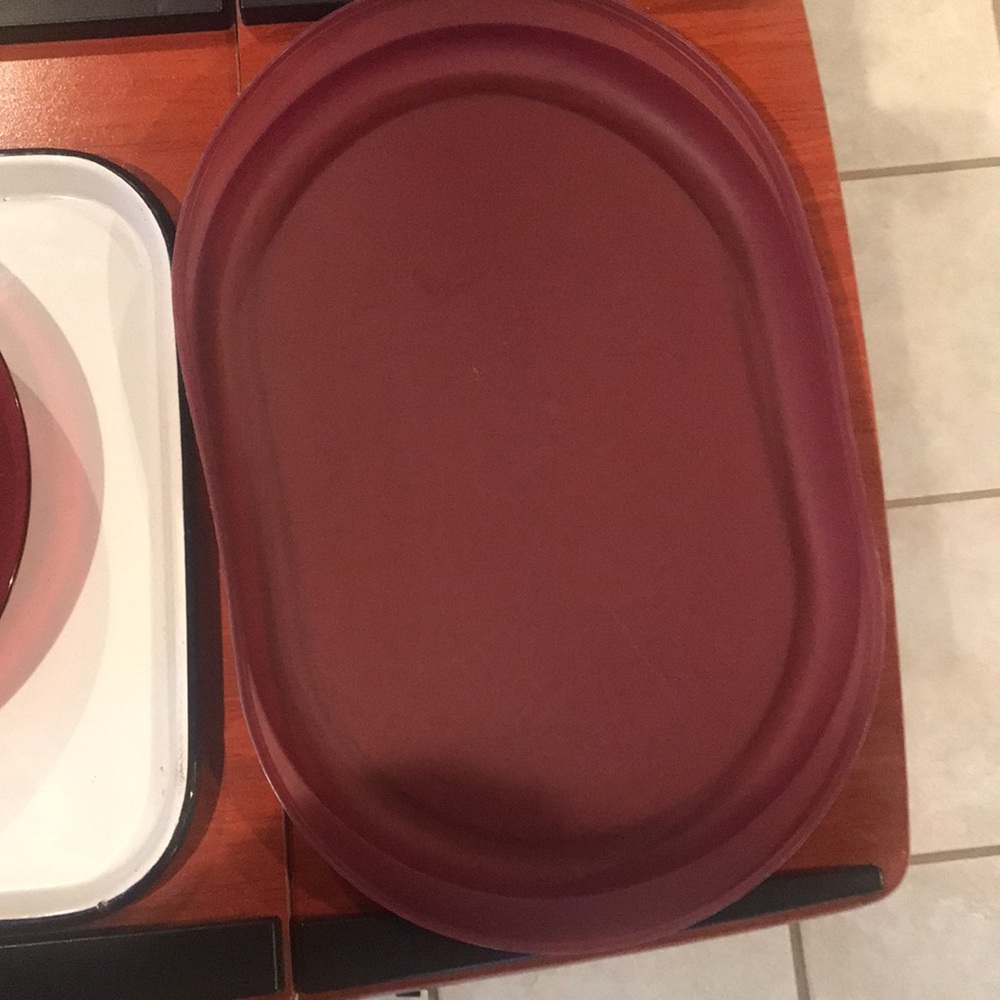 Tupperware Divided Tray - Picture 3 of 13